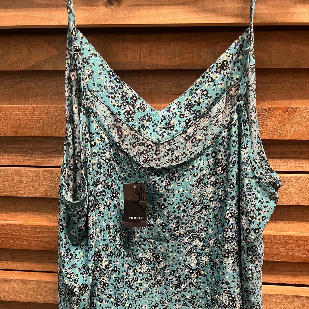 Torrid floral cami camisole NWT size 4